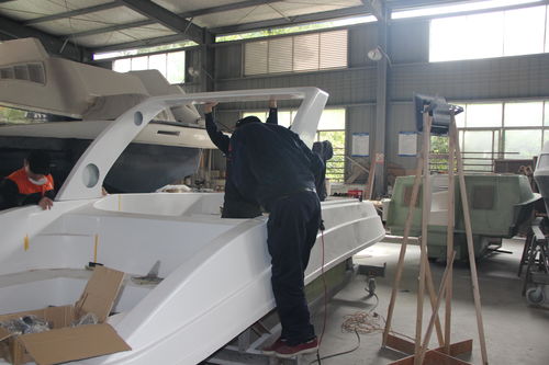 國內主要游艇生產廠商概覽與商務信息咨詢